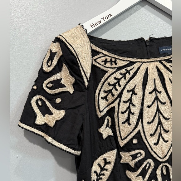 French Connection Black & Beige Embroidered Dress Size 10 - Picture 5 of 12